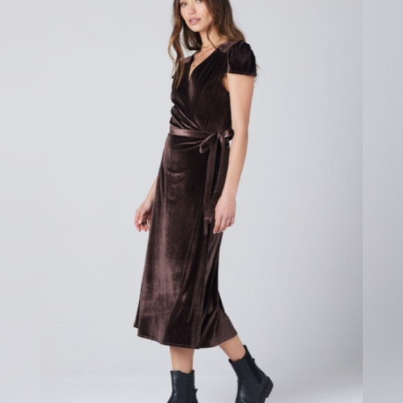 Saltwater Luxe Velour Wrap Belted Midi Dress in Brown - Picture 4 of 13